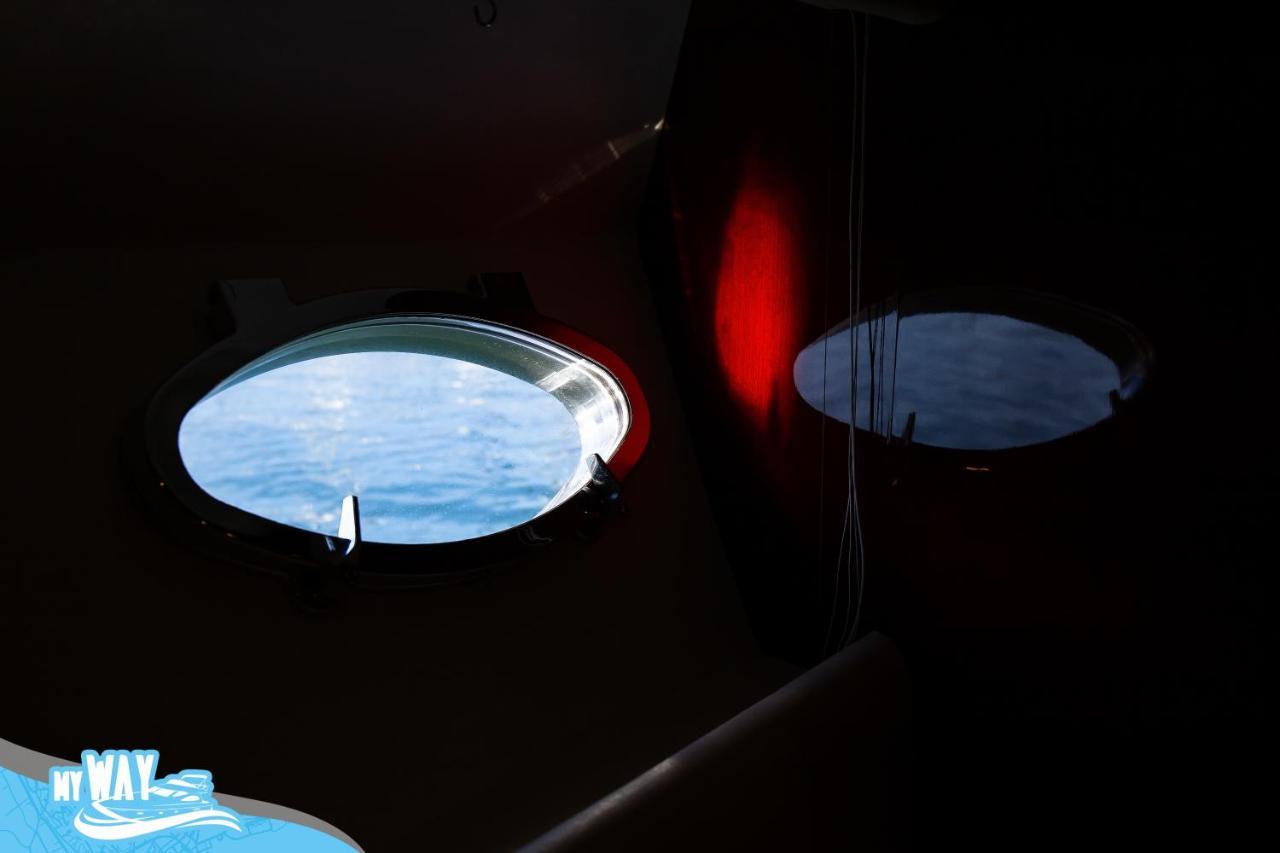 Barco No Coracao Da Cidade - Iate De 5 Estrelas Viana do Castelo Dış mekan fotoğraf